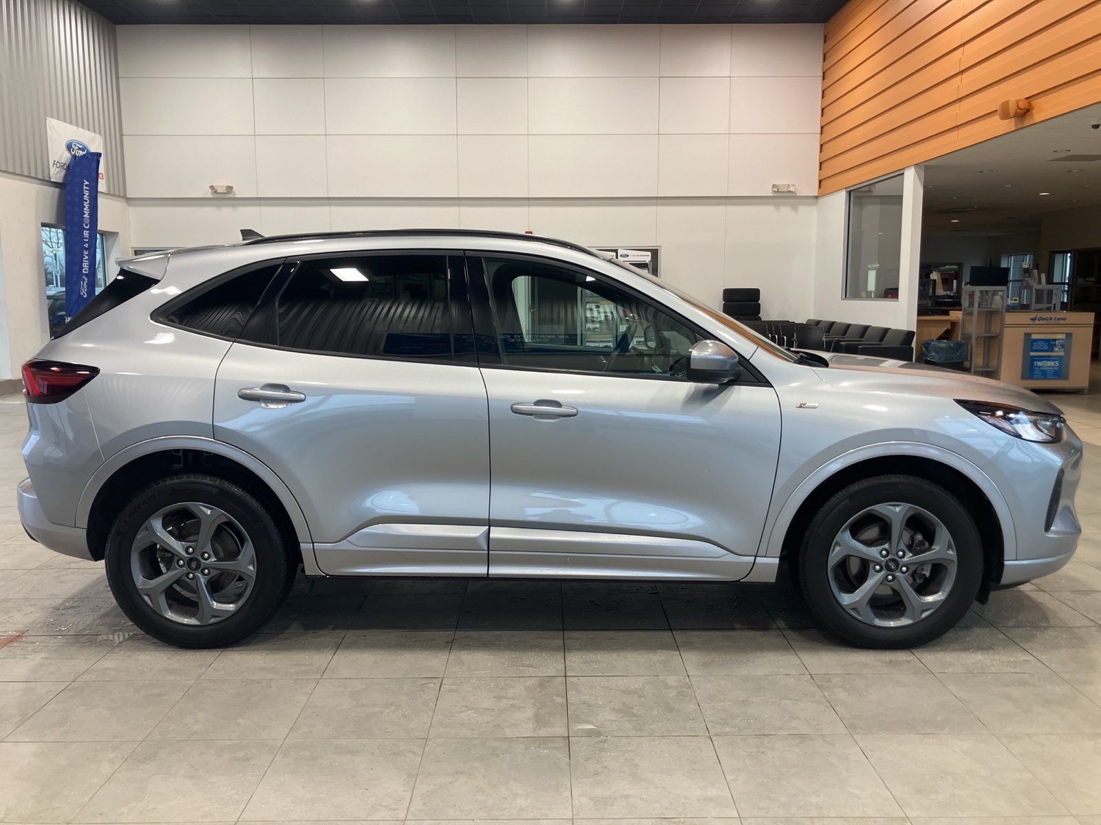 Thumbnail: 2023 Ford Escape - 4