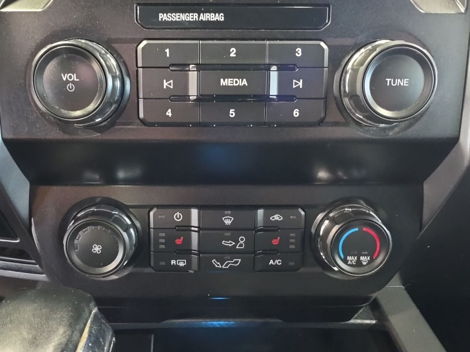 Thumbnail: 2020 Ford F-150 - 25