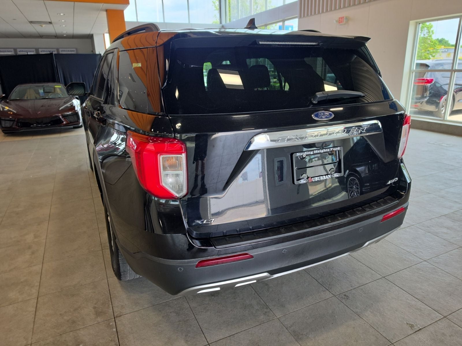 Thumbnail: 2021 Ford Explorer - 10