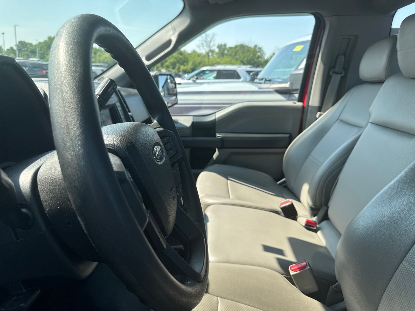 Thumbnail: 2016 Ford F-150 - 33