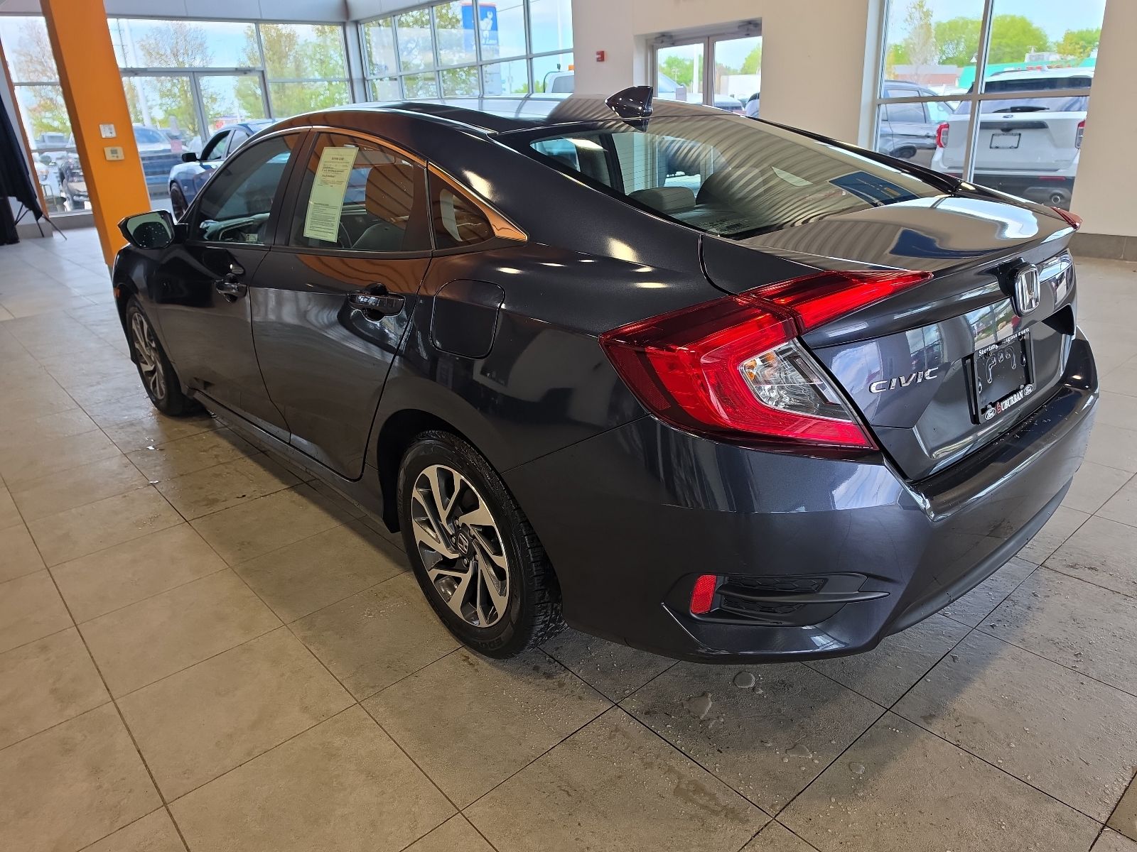 Thumbnail: 2018 Honda Civic - 9