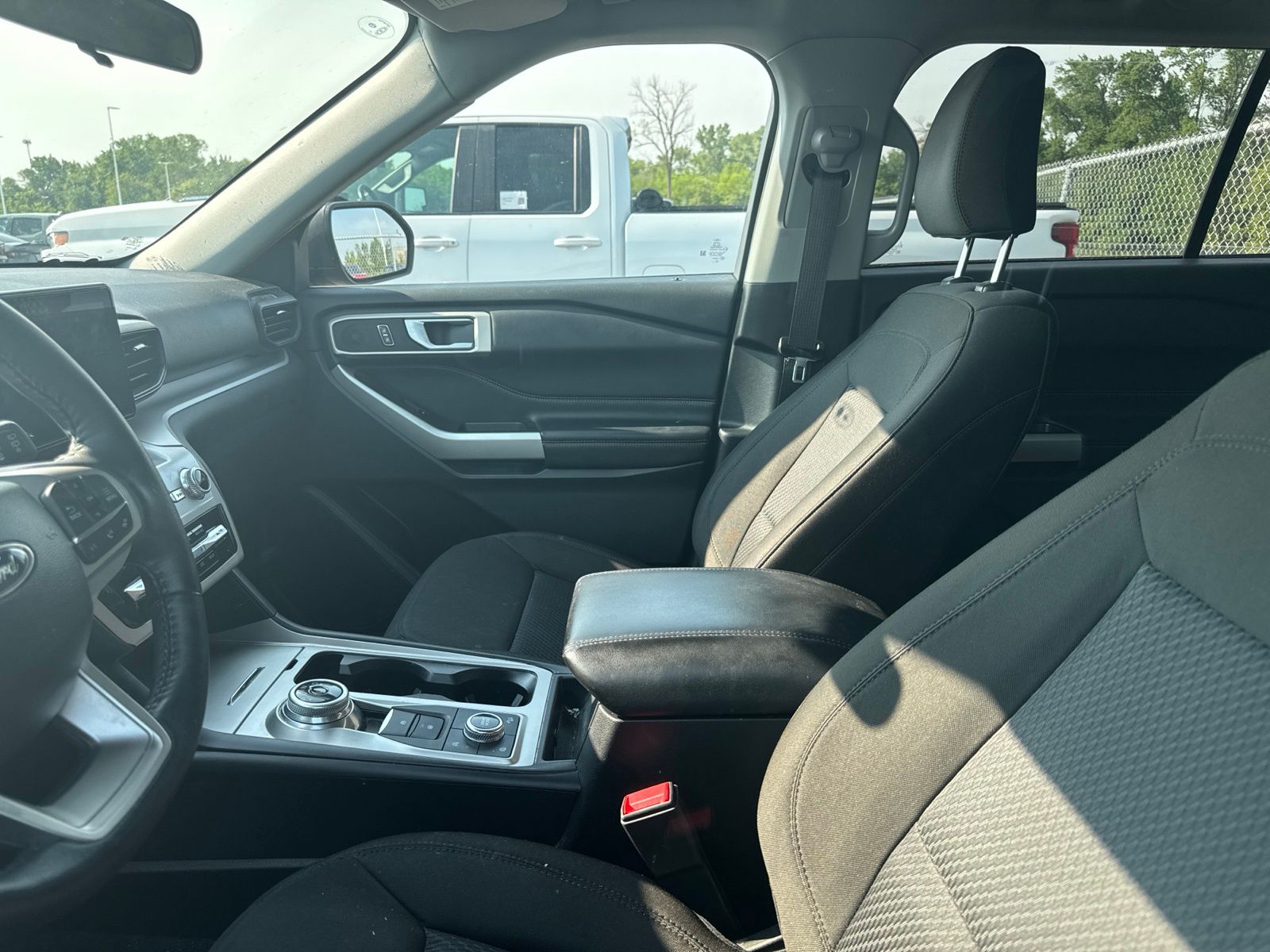 Thumbnail: 2023 Ford Explorer - 30