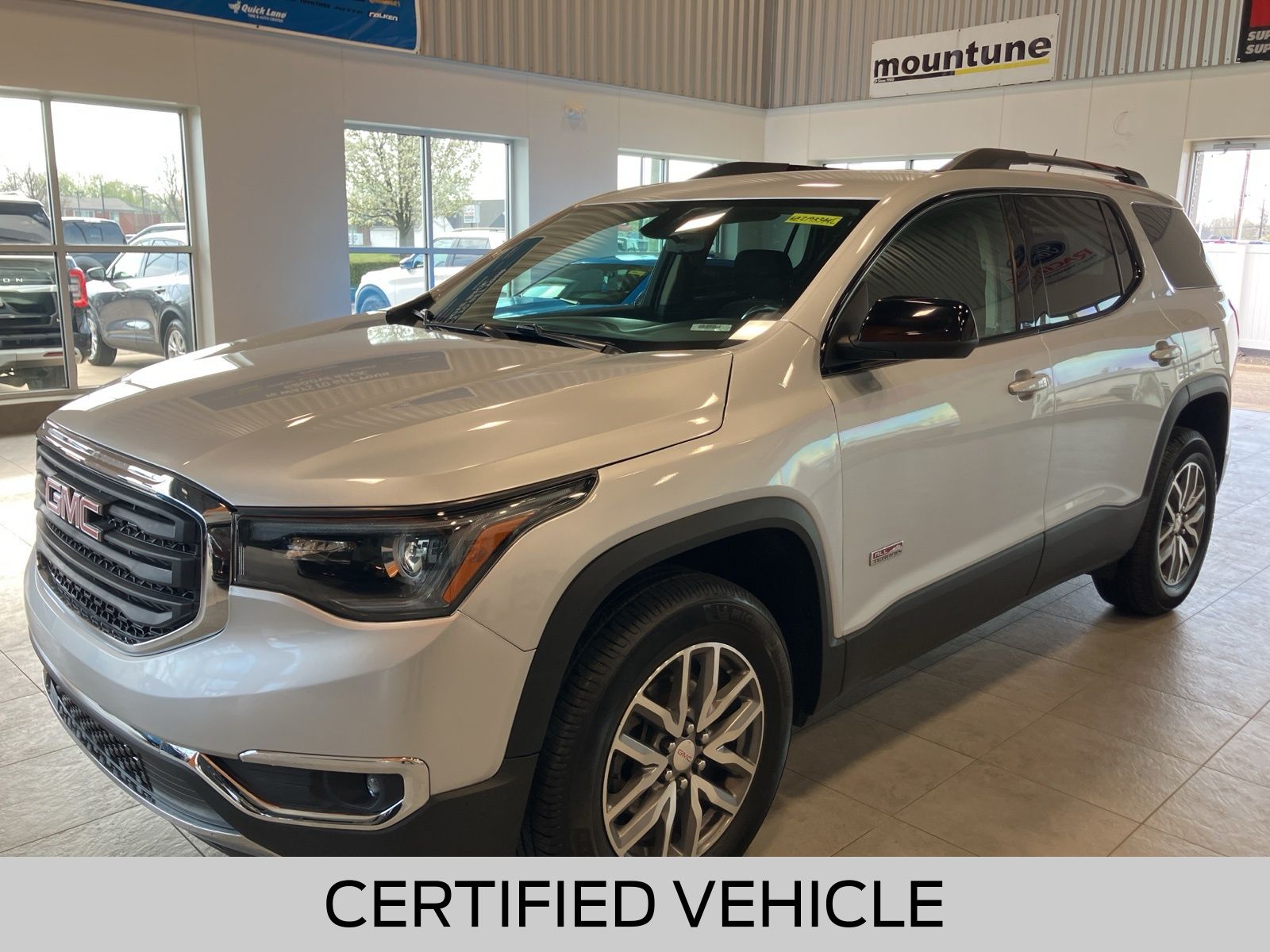 2017 GMC Acadia SLE -
                  Sterling Heights, MI