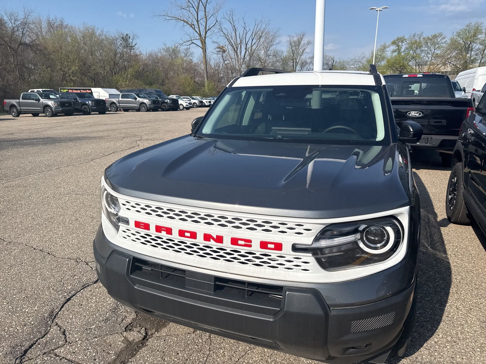 Thumbnail: 2025 Ford Bronco Sport - 3