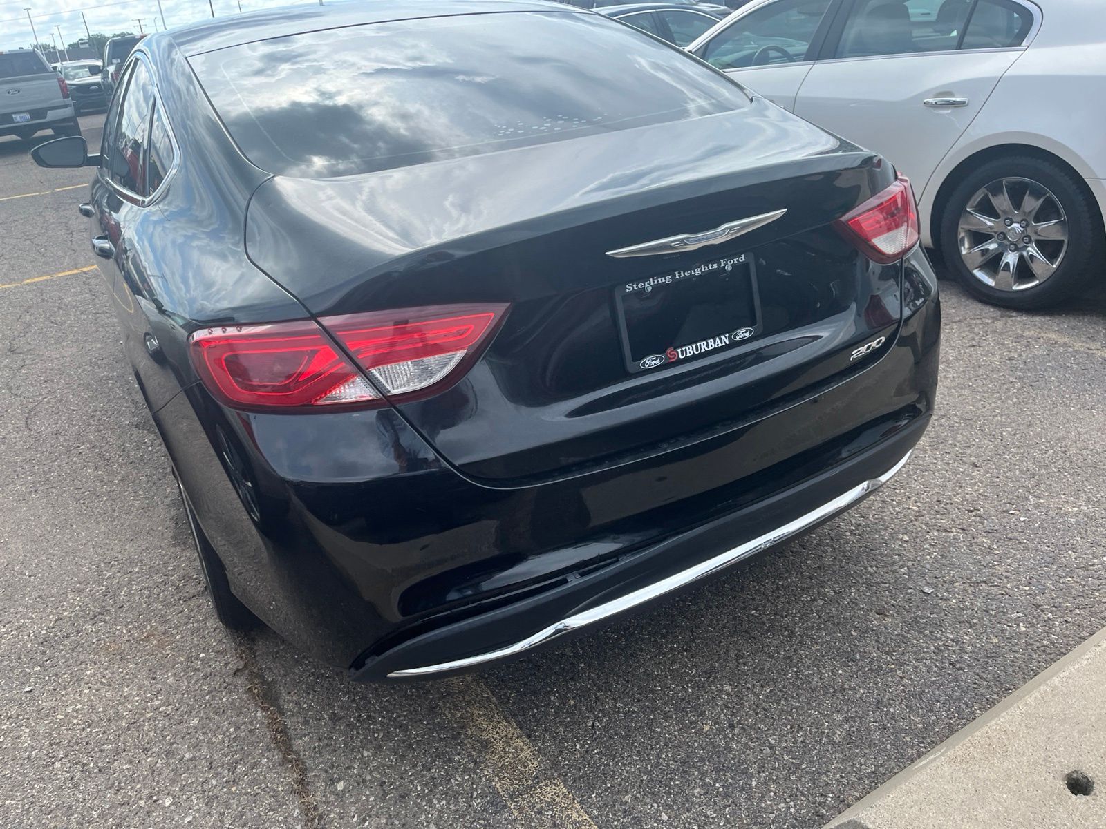 Thumbnail: 2016 Chrysler 200 - 12