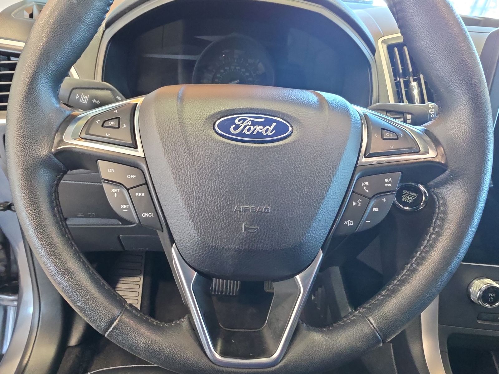 Thumbnail: 2024 Ford Edge - 19