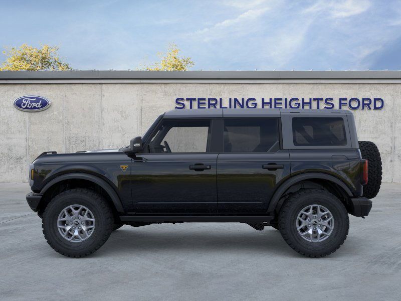 Thumbnail: 2025 Ford Bronco - 3