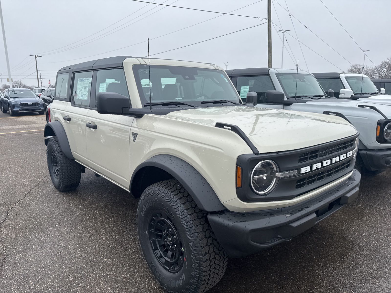 Thumbnail: 2026 Ford Bronco - 25