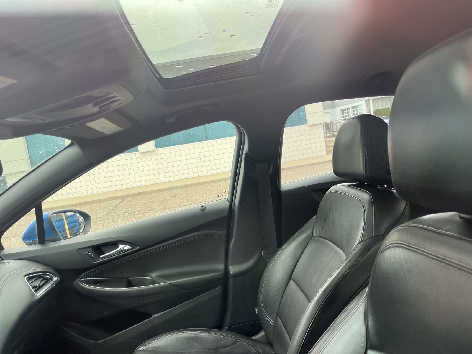 Thumbnail: 2017 Chevrolet Cruze - 25