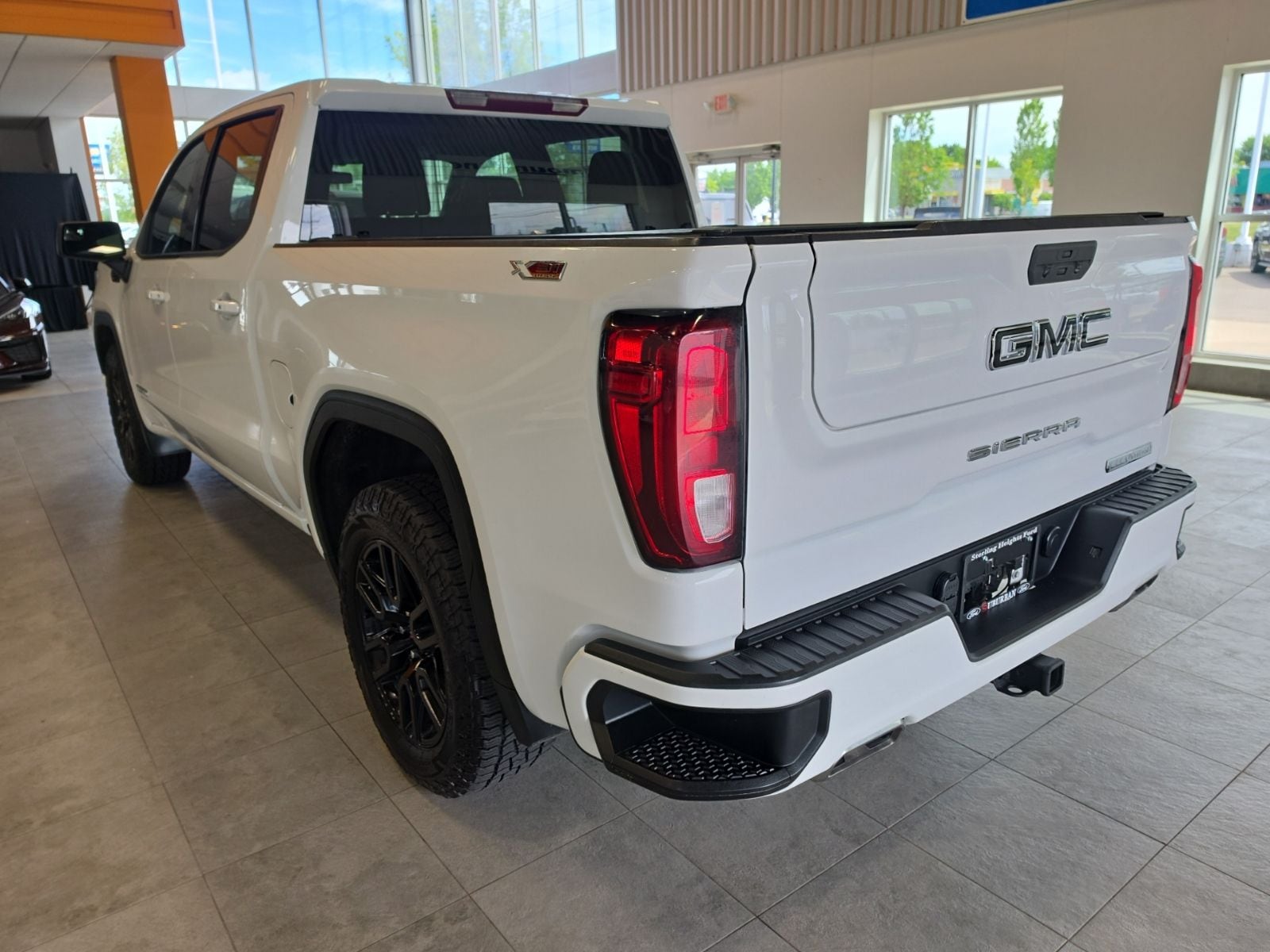 Thumbnail: 2021 GMC Sierra 1500 - 11