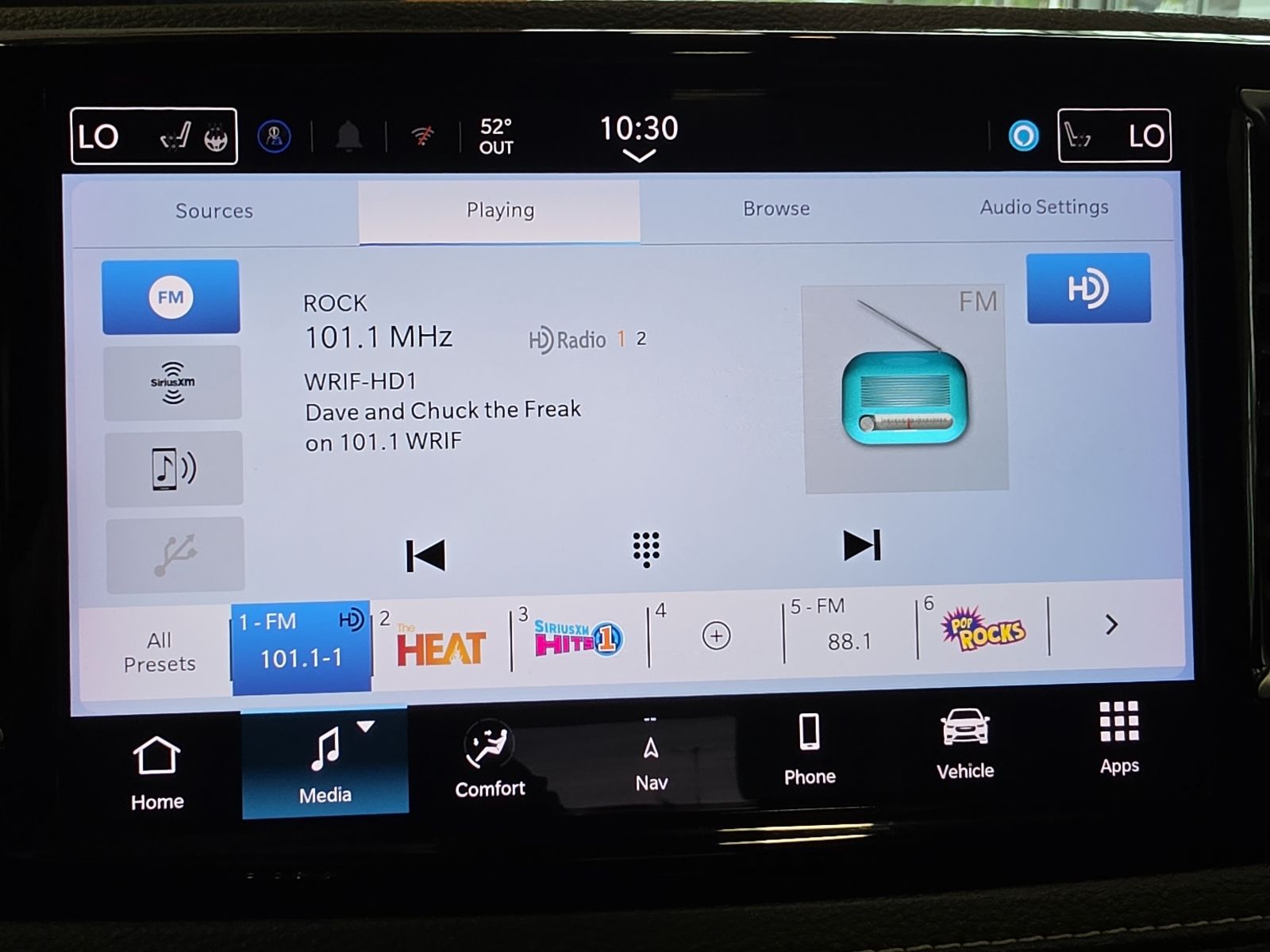 Thumbnail: 2025 Chrysler Pacifica - 28