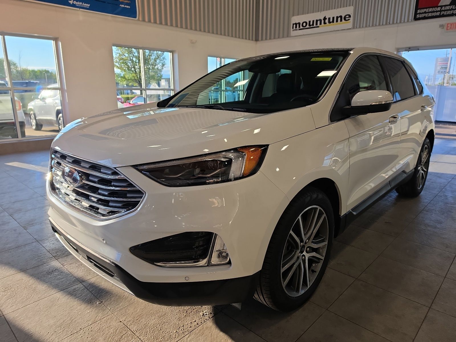 2024 Ford Edge SUV 