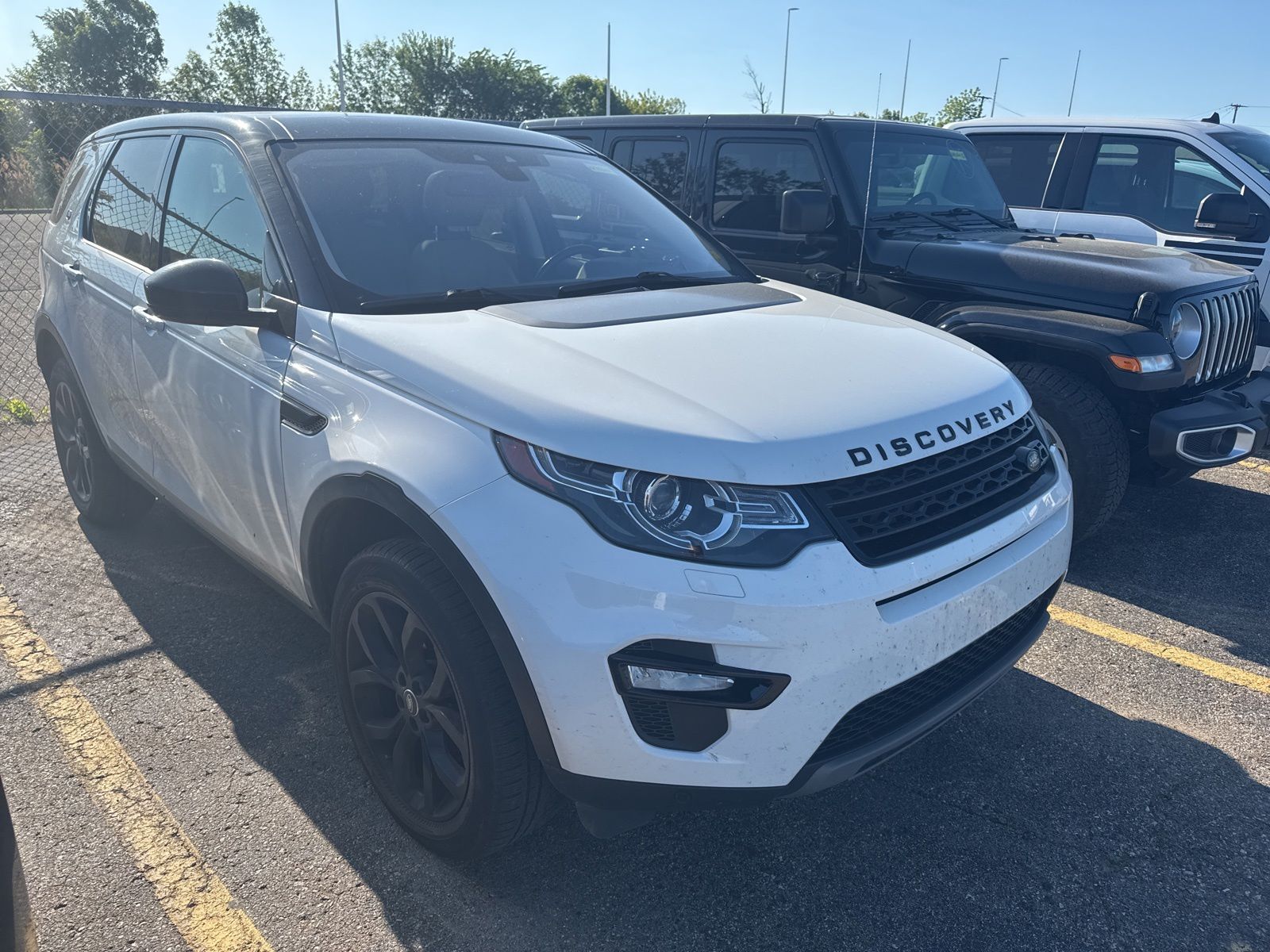 Thumbnail: 2019 Land Rover Discovery Sport - 6