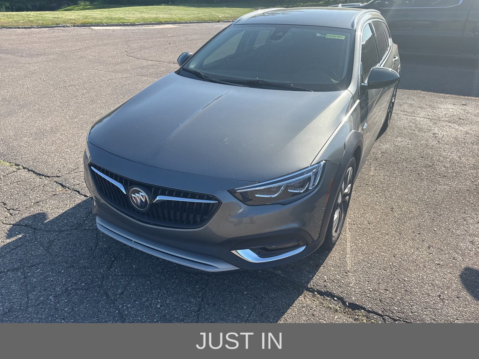 2019 Buick Regal Essence -
                  Sterling Heights, MI