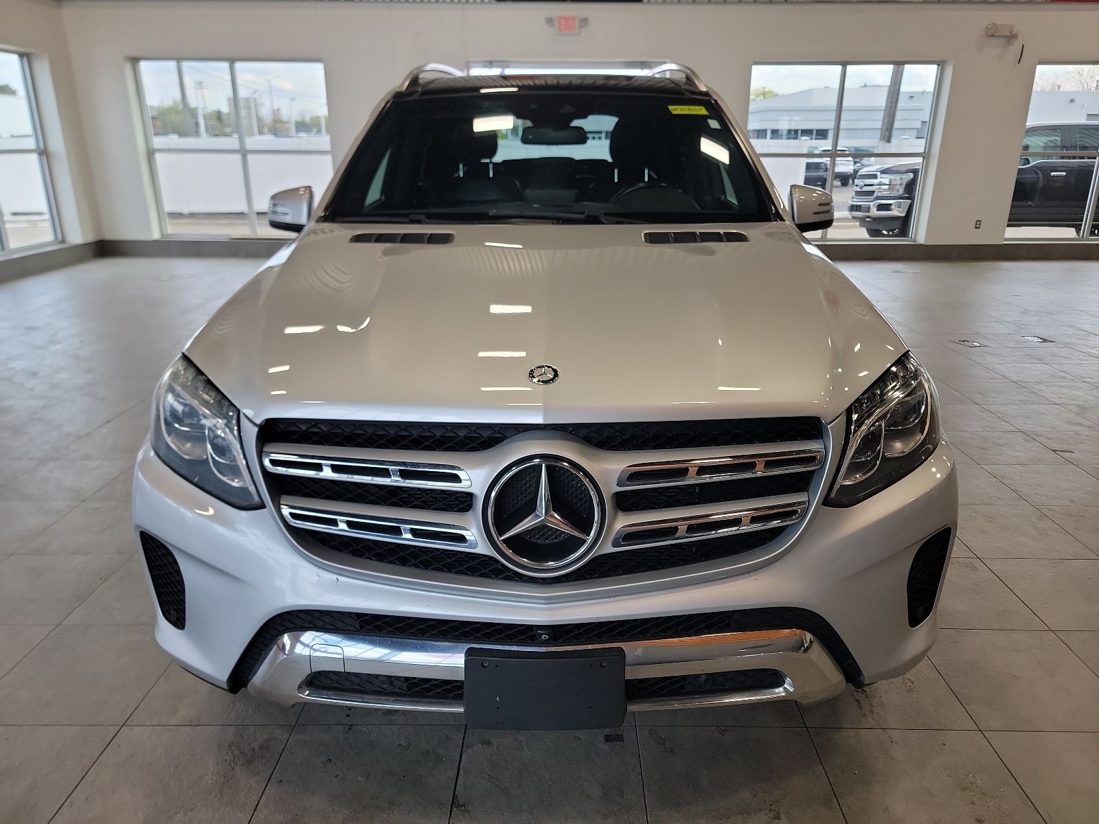 Thumbnail: 2017 Mercedes-Benz GLS - 3