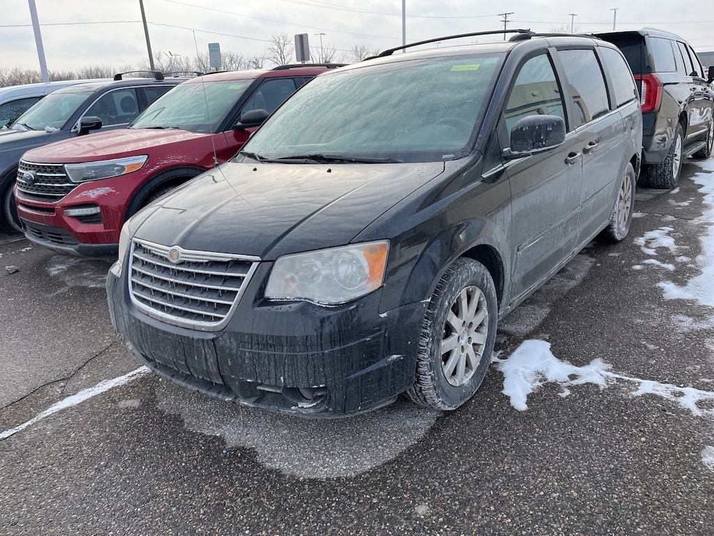 Used 2008 Chrysler Town & Country Touring Minivan/Van