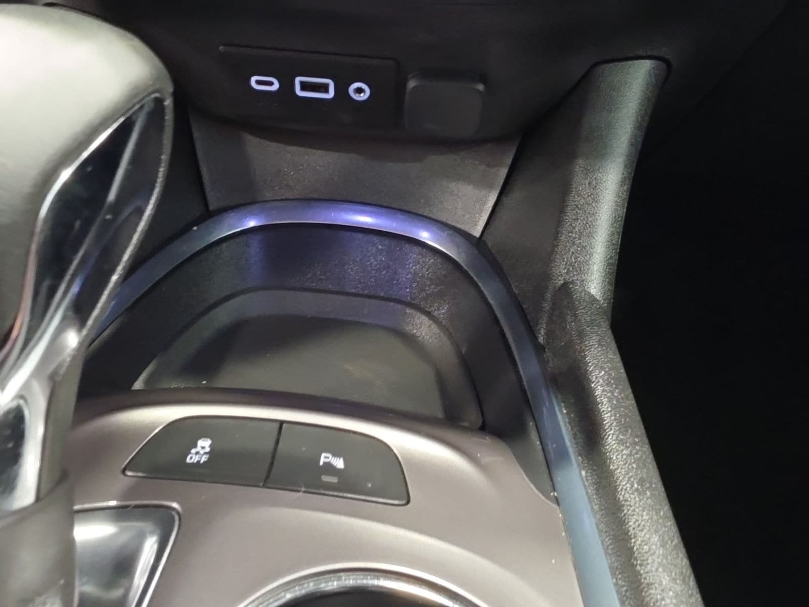 Thumbnail: 2022 Chevrolet Malibu - 20