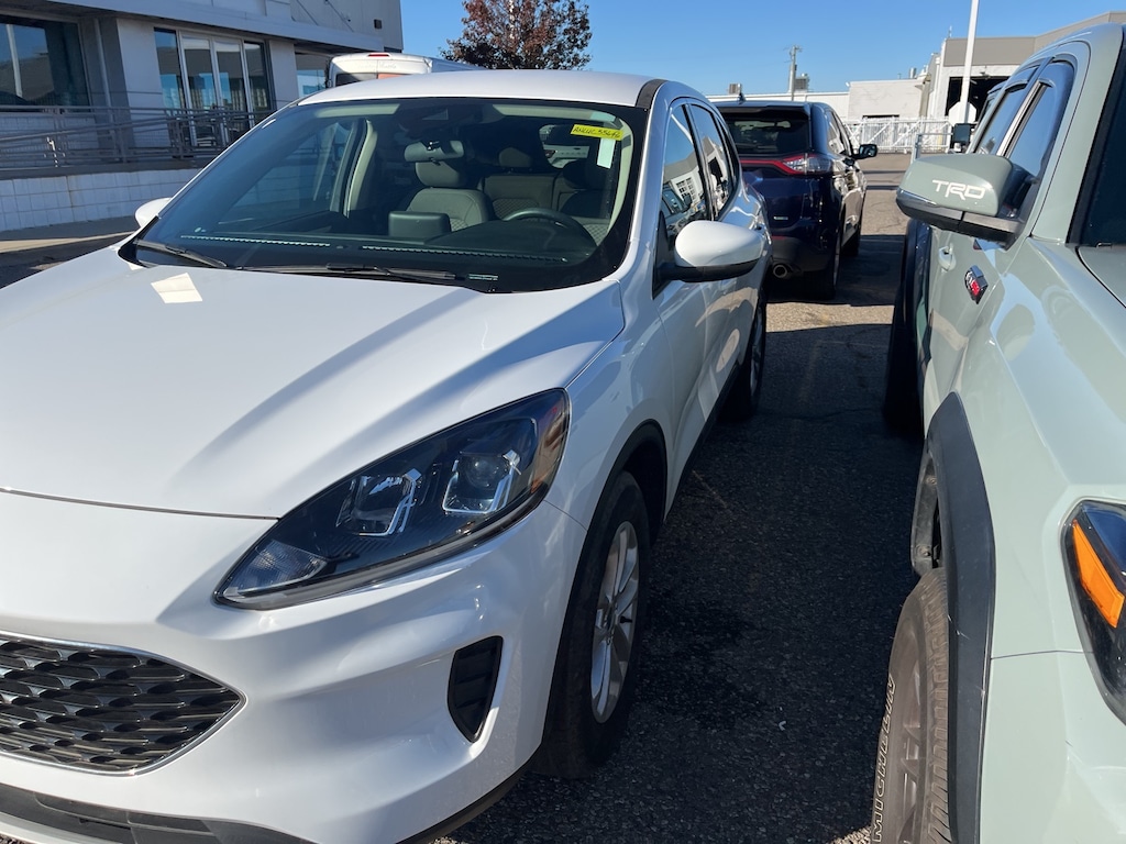 Used 2020 Ford Escape SE SUV