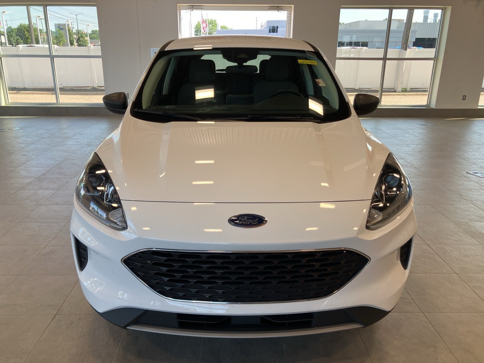 2022 Ford Escape SE photo 2