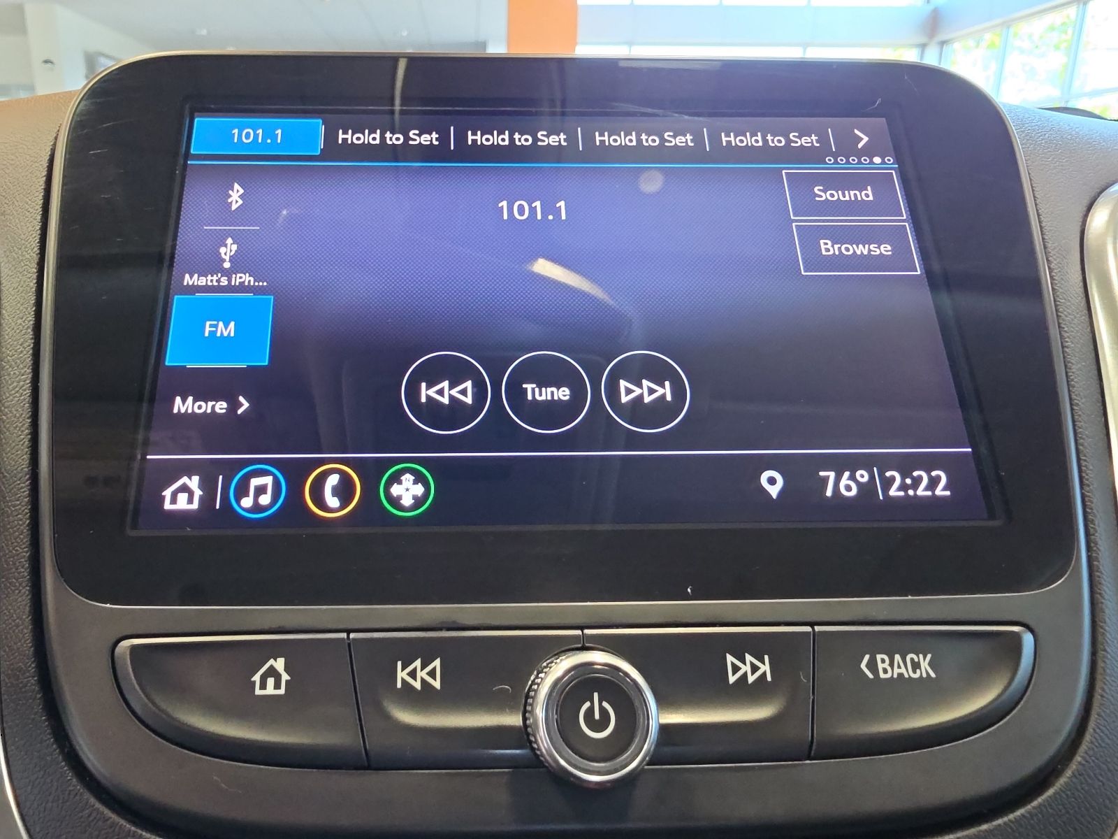 Thumbnail: 2020 Chevrolet Equinox - 25
