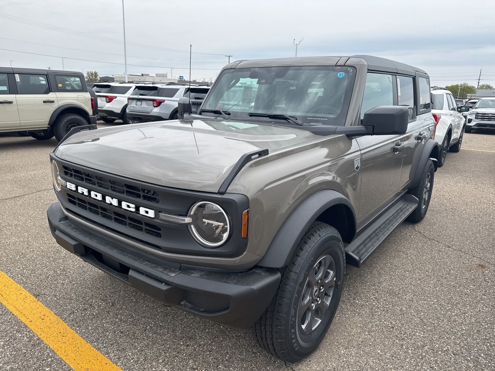 Thumbnail: 2026 Ford Bronco - 20