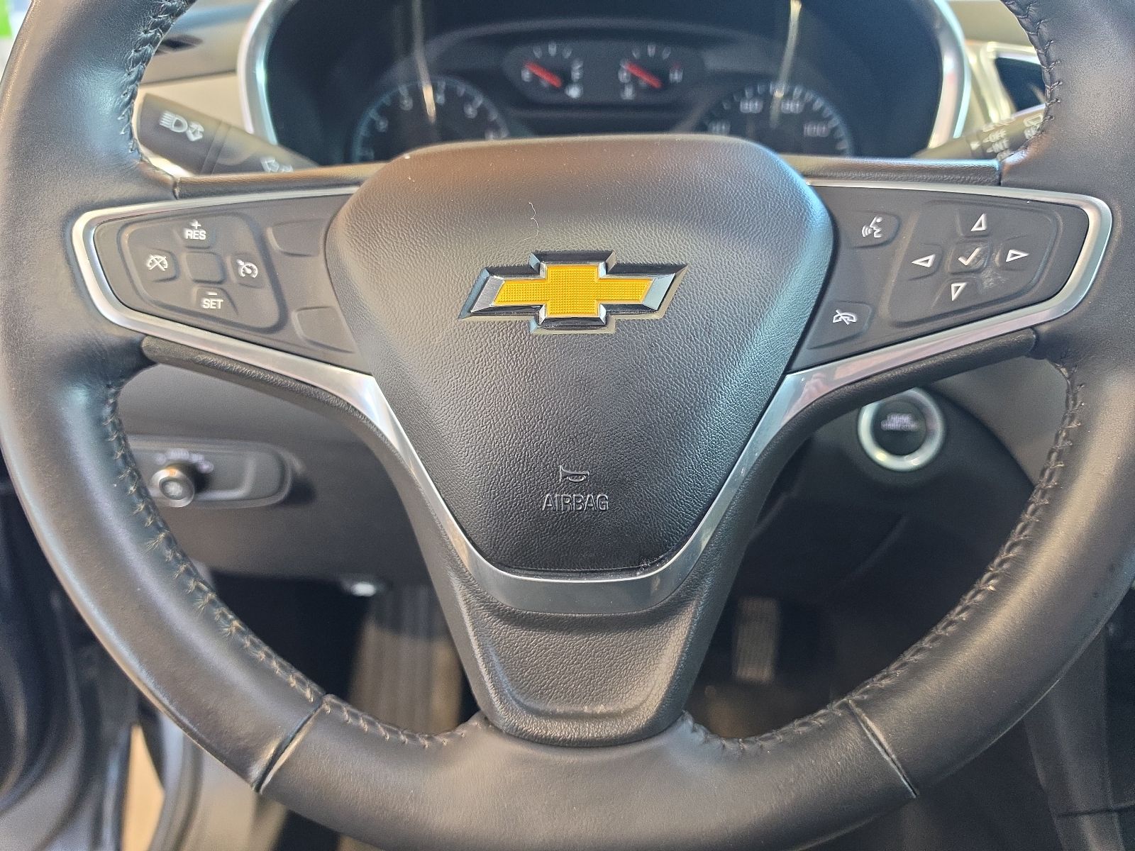 Thumbnail: 2018 Chevrolet Equinox - 19