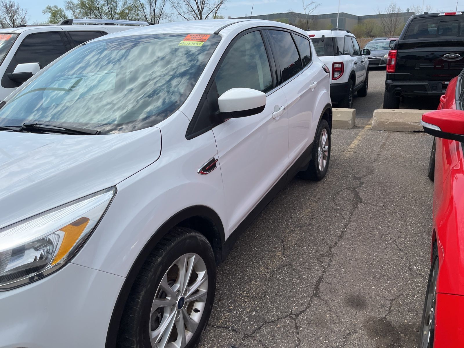 Thumbnail: 2019 Ford Escape - 5