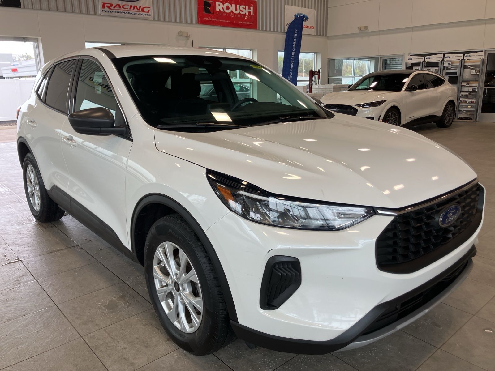 Thumbnail: 2023 Ford Escape - 2