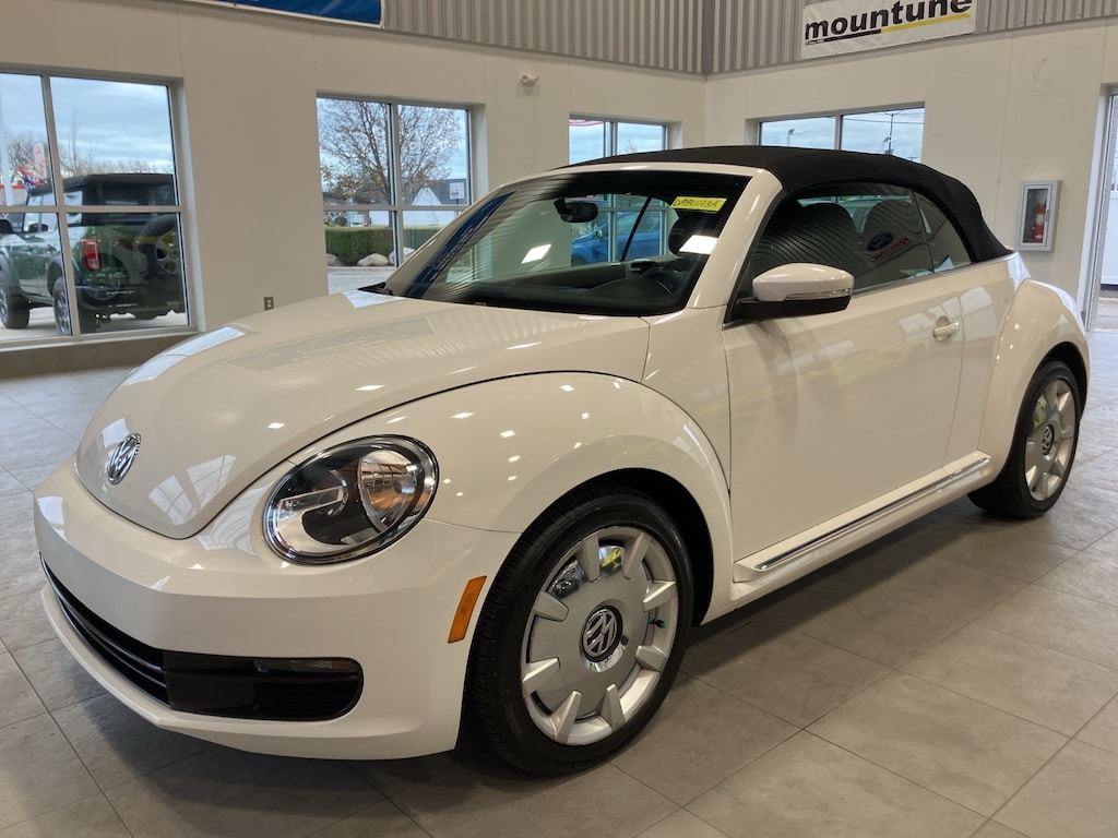 Used 2013 Volkswagen Beetle 2.5L Convertible