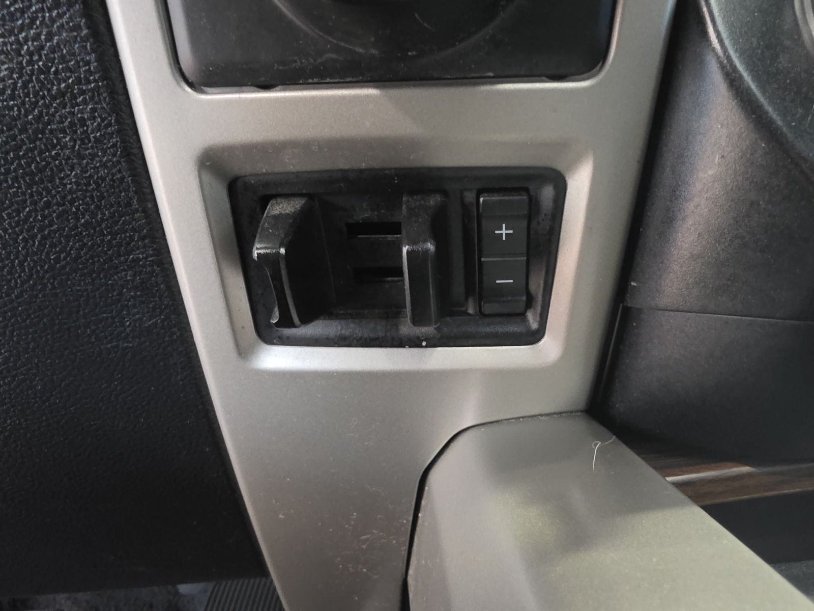 Thumbnail: 2016 Ford F-150 - 30