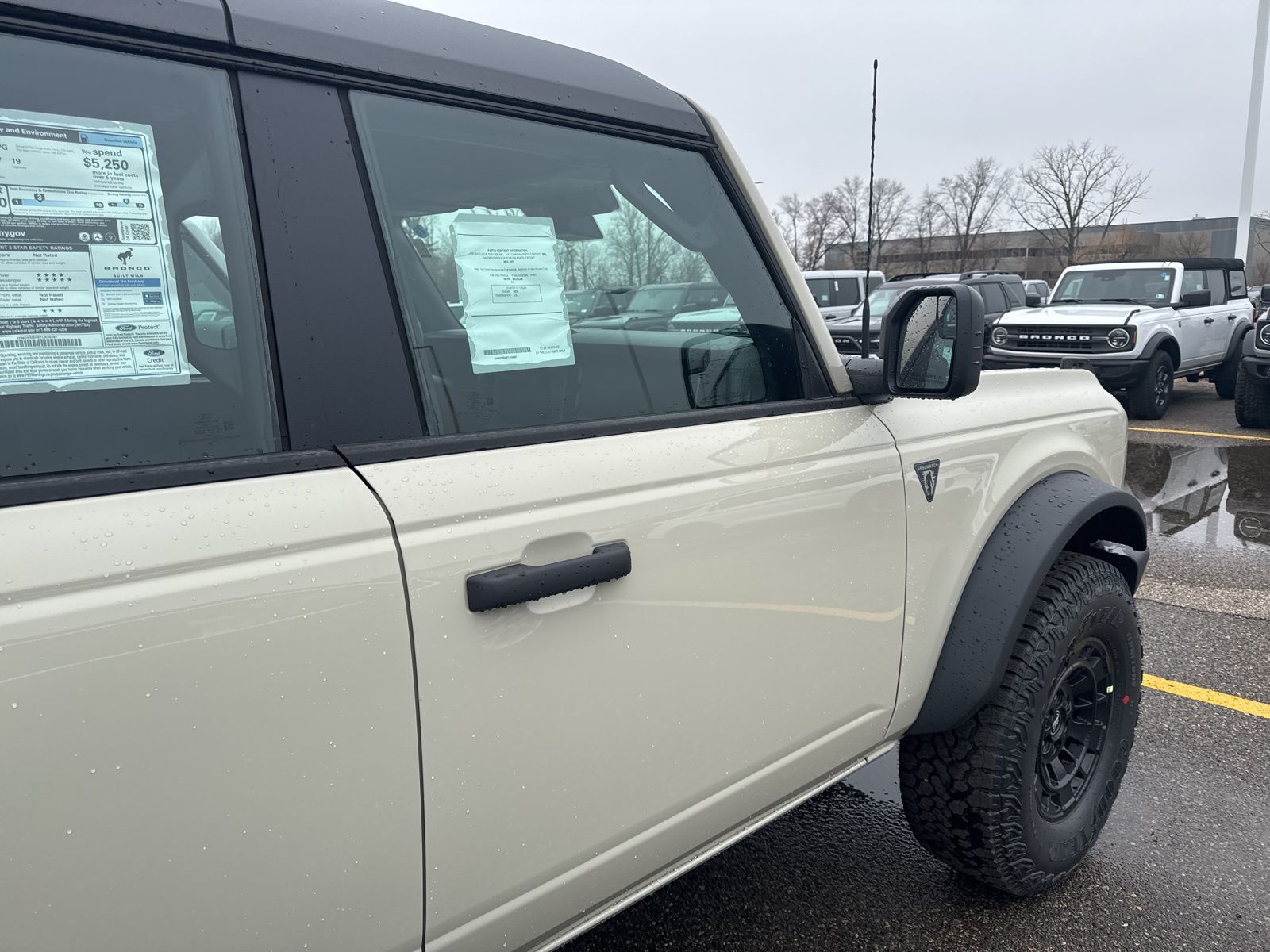 Thumbnail: 2026 Ford Bronco - 7