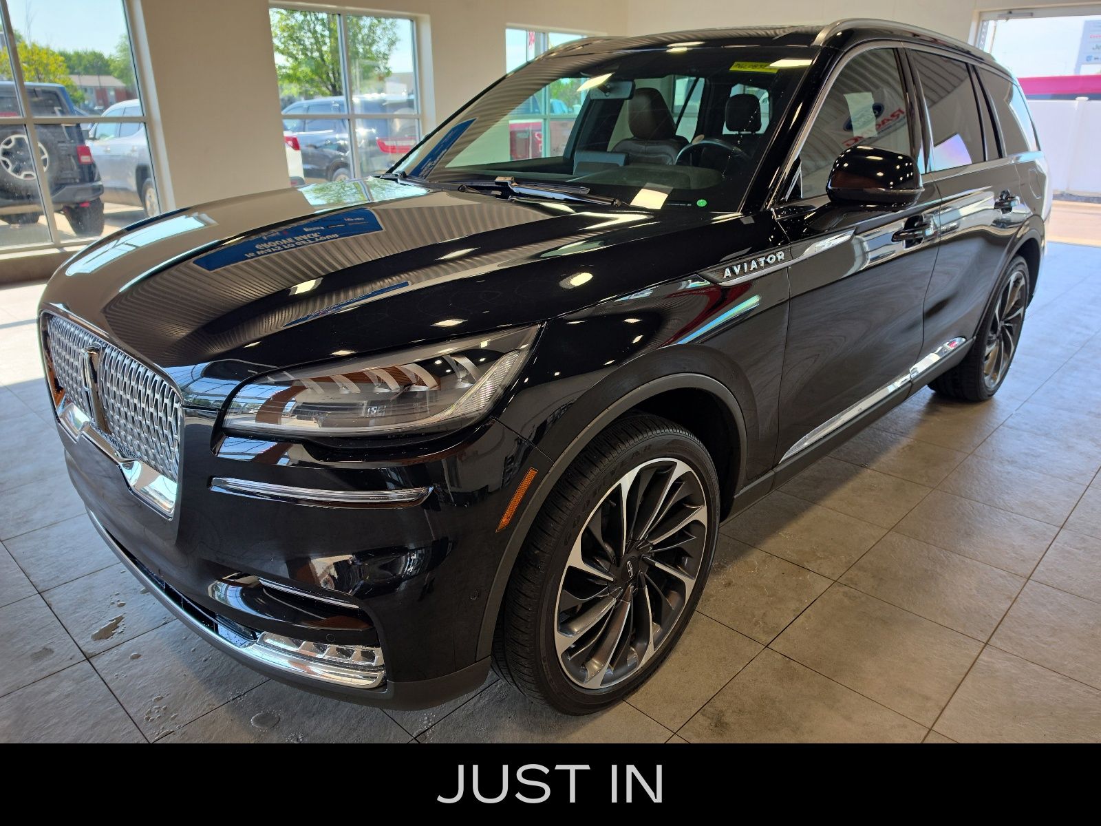 2021 Lincoln Aviator Reserve AWD's photo