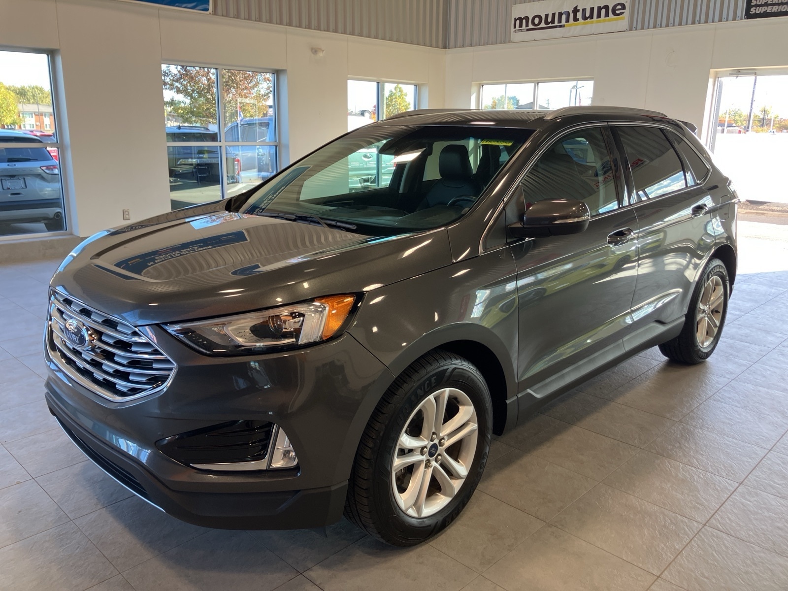 2020 Ford Edge SEL