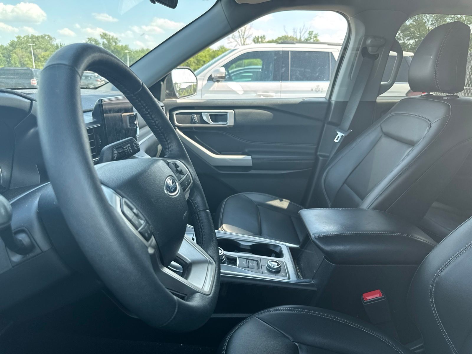 Thumbnail: 2024 Ford Explorer - 33
