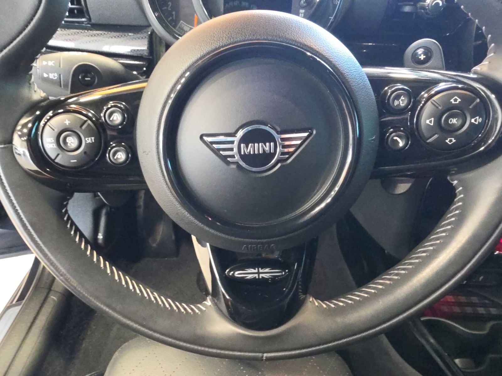 Thumbnail: 2020 MINI Cooper Clubman - 22