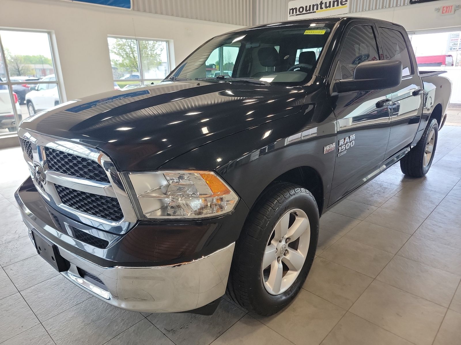 2019 RAM 1500 Classic SLT Crew Cab 4x4 5'7" Box's photo