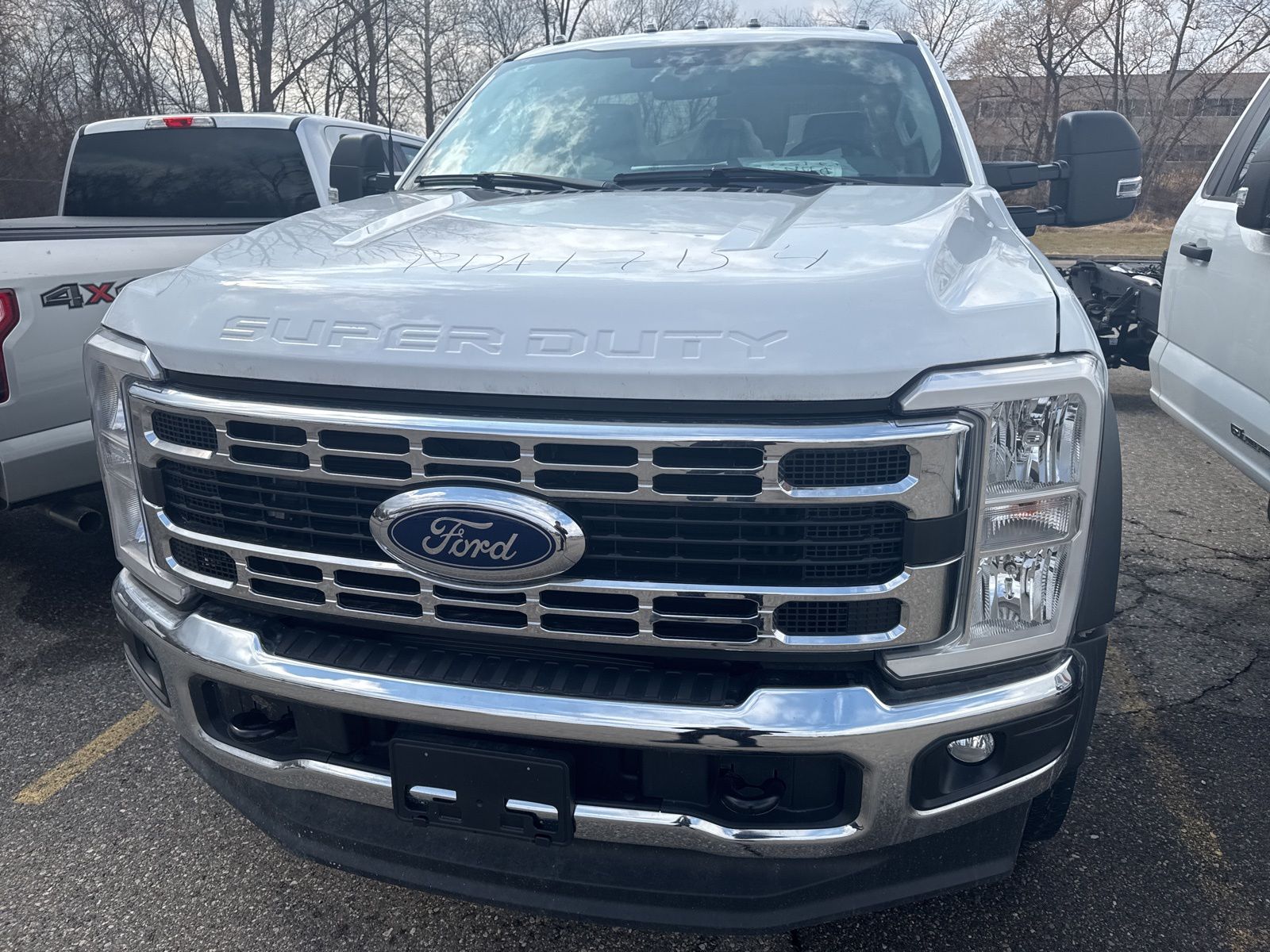 Thumbnail: 2023 Ford F-450 - 18