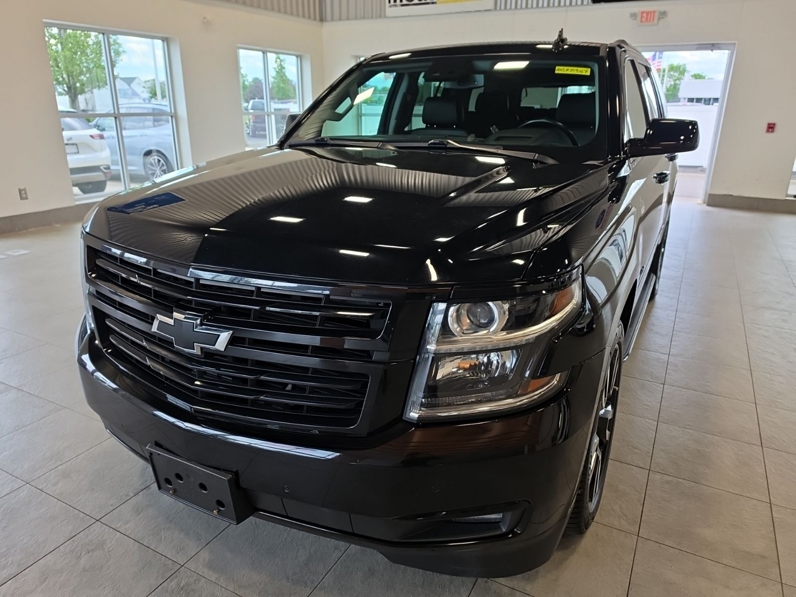 Thumbnail: 2020 Chevrolet Tahoe - 2