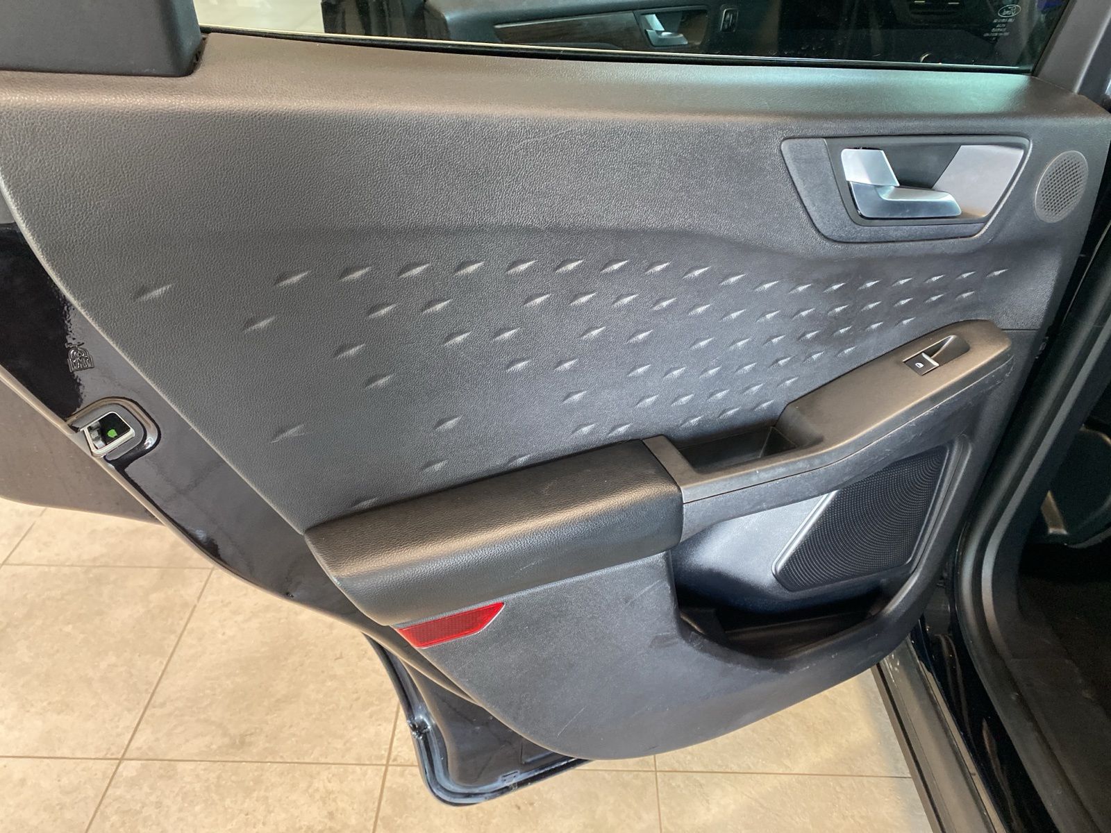Thumbnail: 2020 Ford Escape - 27