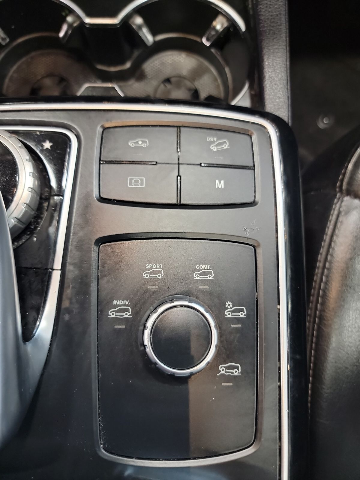 Thumbnail: 2017 Mercedes-Benz GLS - 27