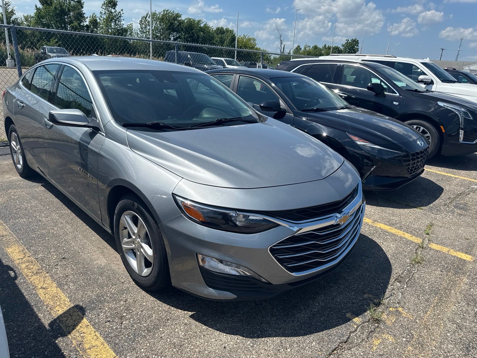 Thumbnail: 2024 Chevrolet Malibu - 6