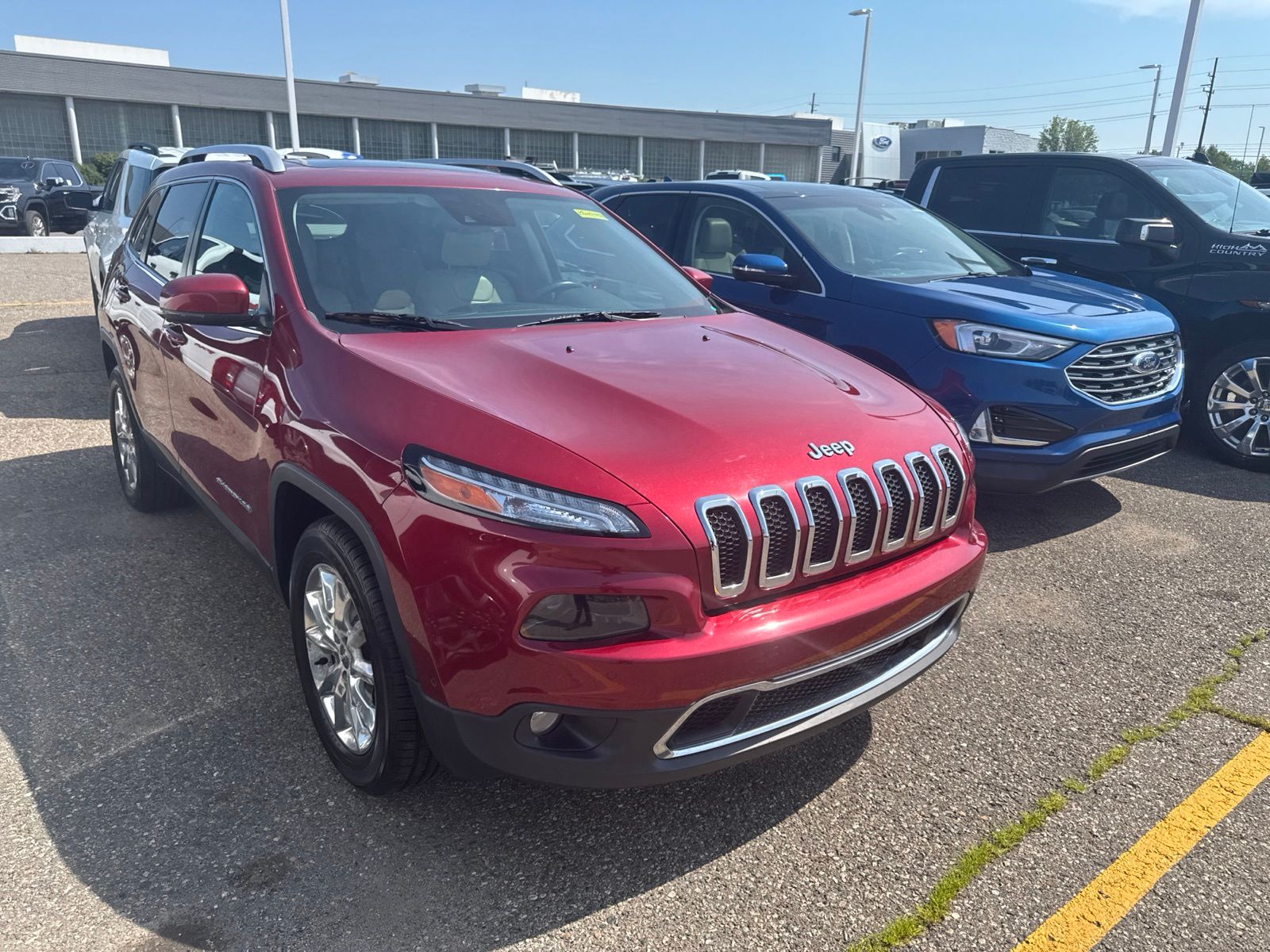 Thumbnail: 2016 Jeep Cherokee - 6