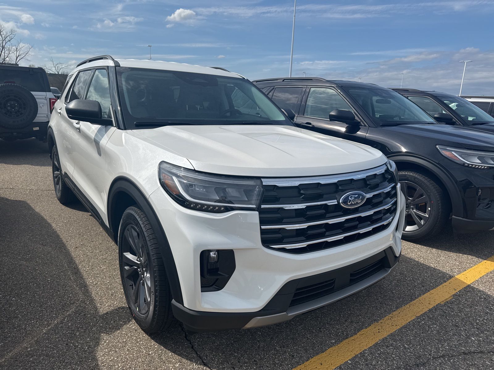 Thumbnail: 2026 Ford Explorer - 6