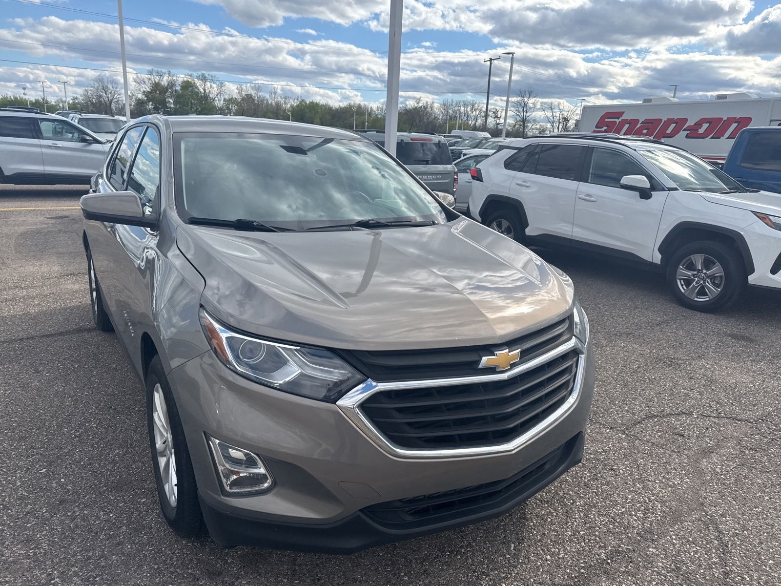 Thumbnail: 2019 Chevrolet Equinox - 20