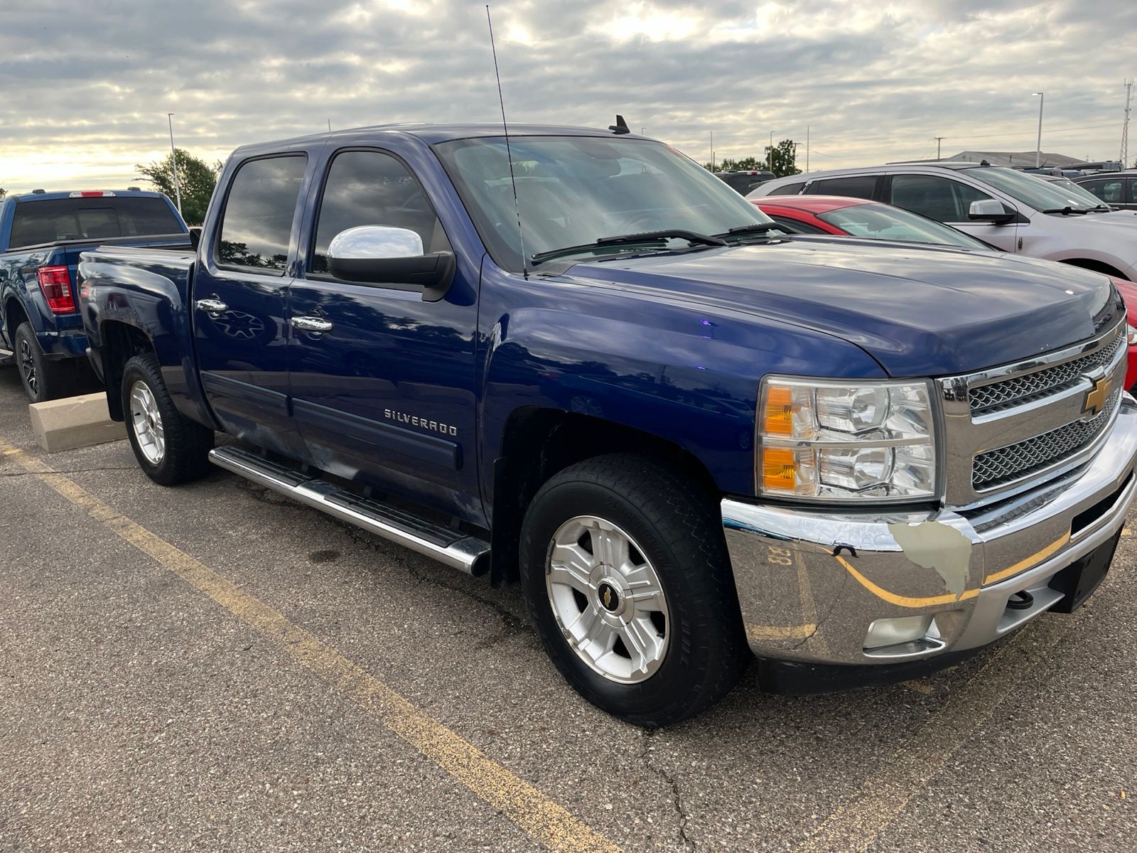 Thumbnail: 2012 Chevrolet Silverado 1500 - 18
