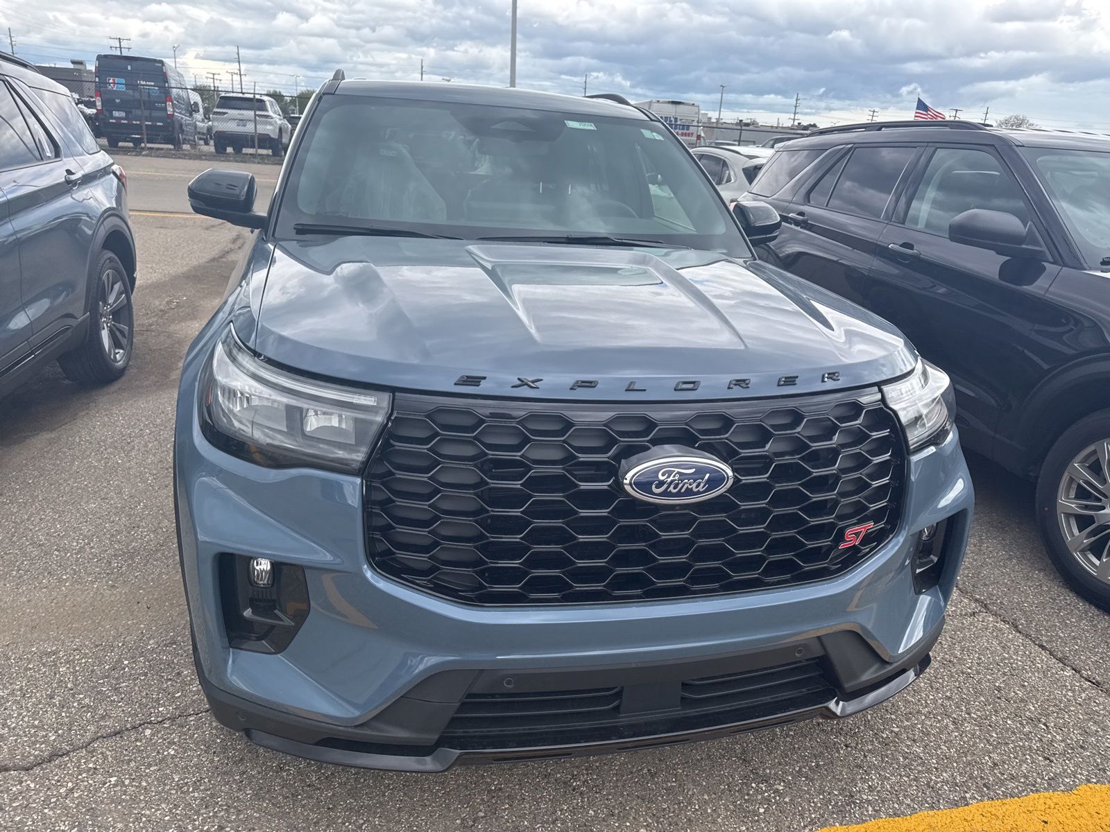 Thumbnail: 2026 Ford Explorer - 4