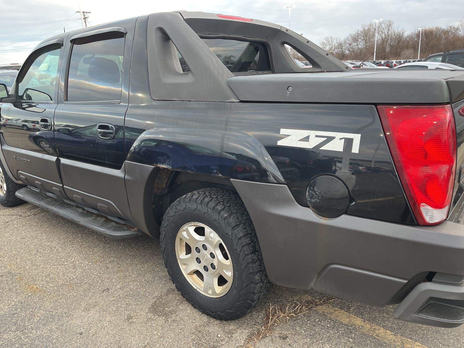 Thumbnail: 2003 Chevrolet Avalanche 1500 - 10