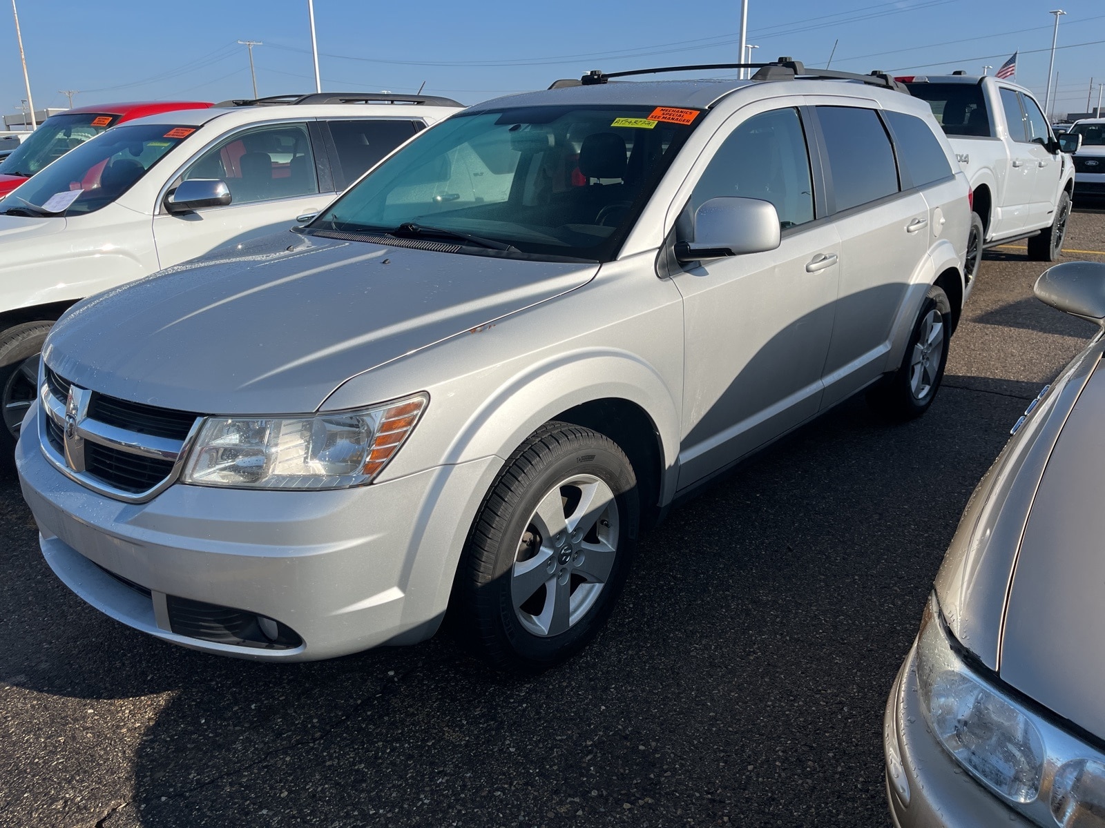 2010 Dodge Journey SXT's photo