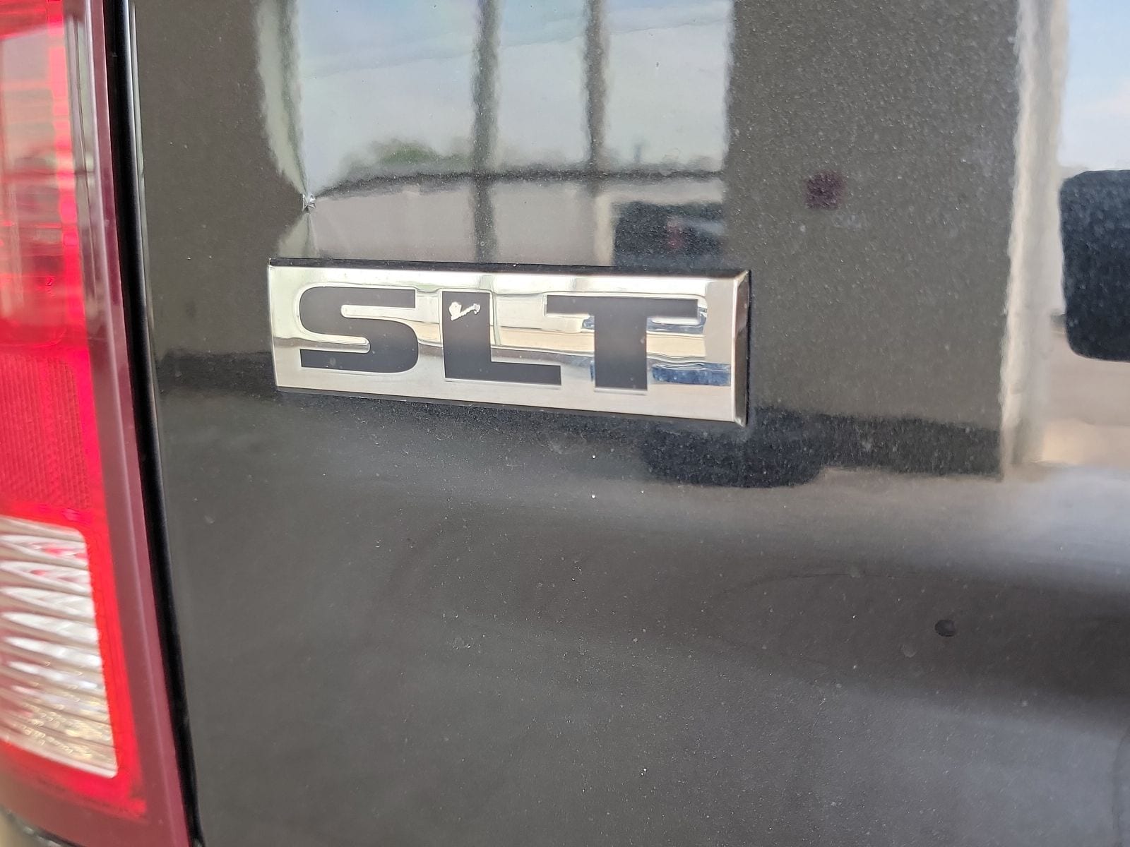 Thumbnail: 2019 RAM 1500 Classic - 10