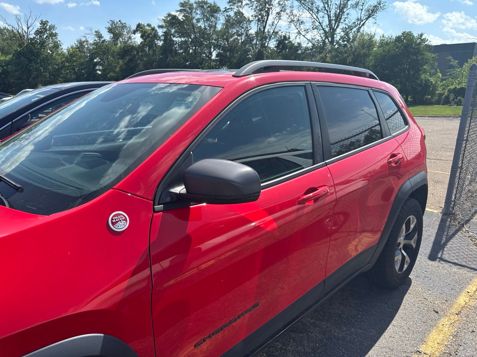Thumbnail: 2018 Jeep Cherokee - 26